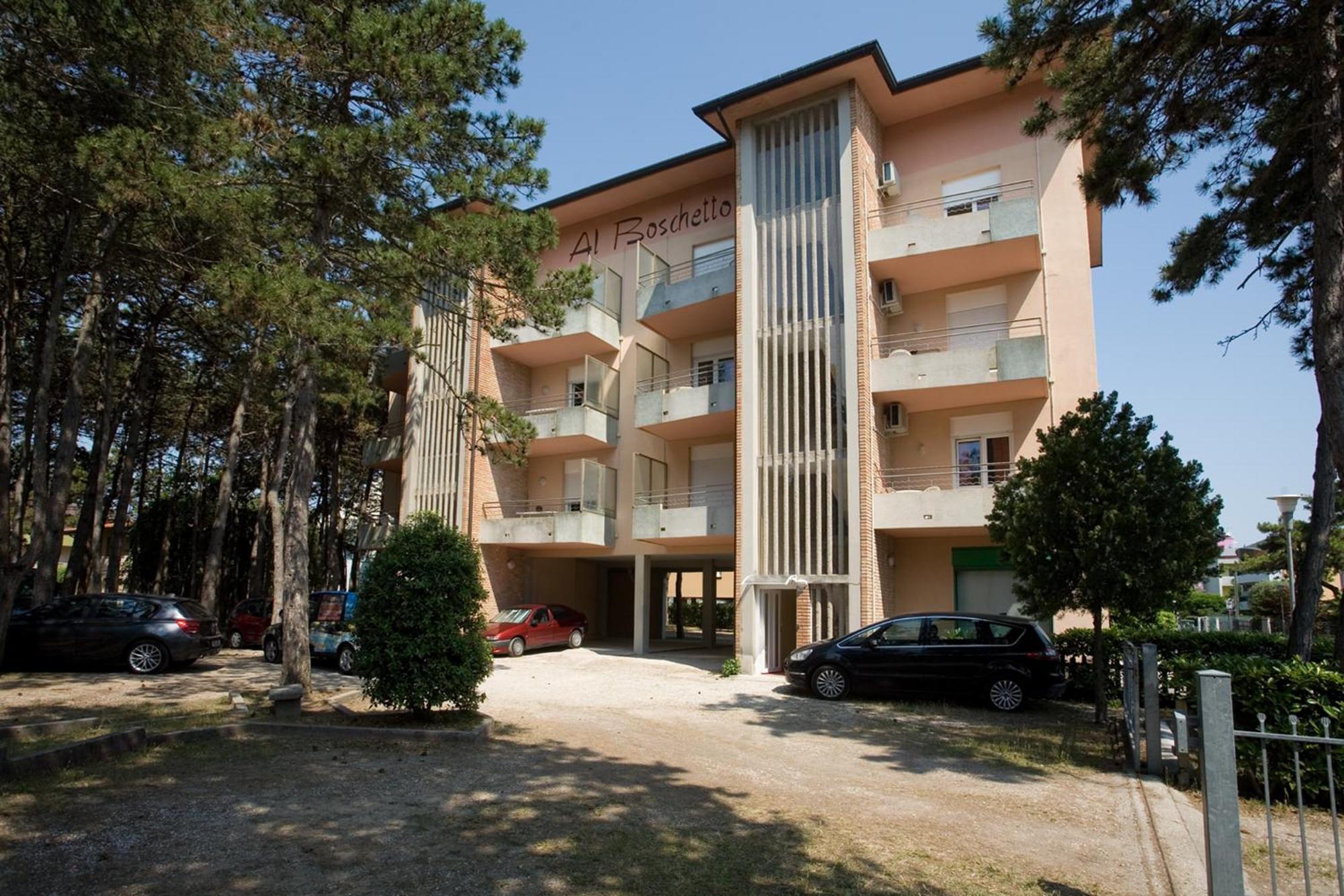 Pinetina Apartment *